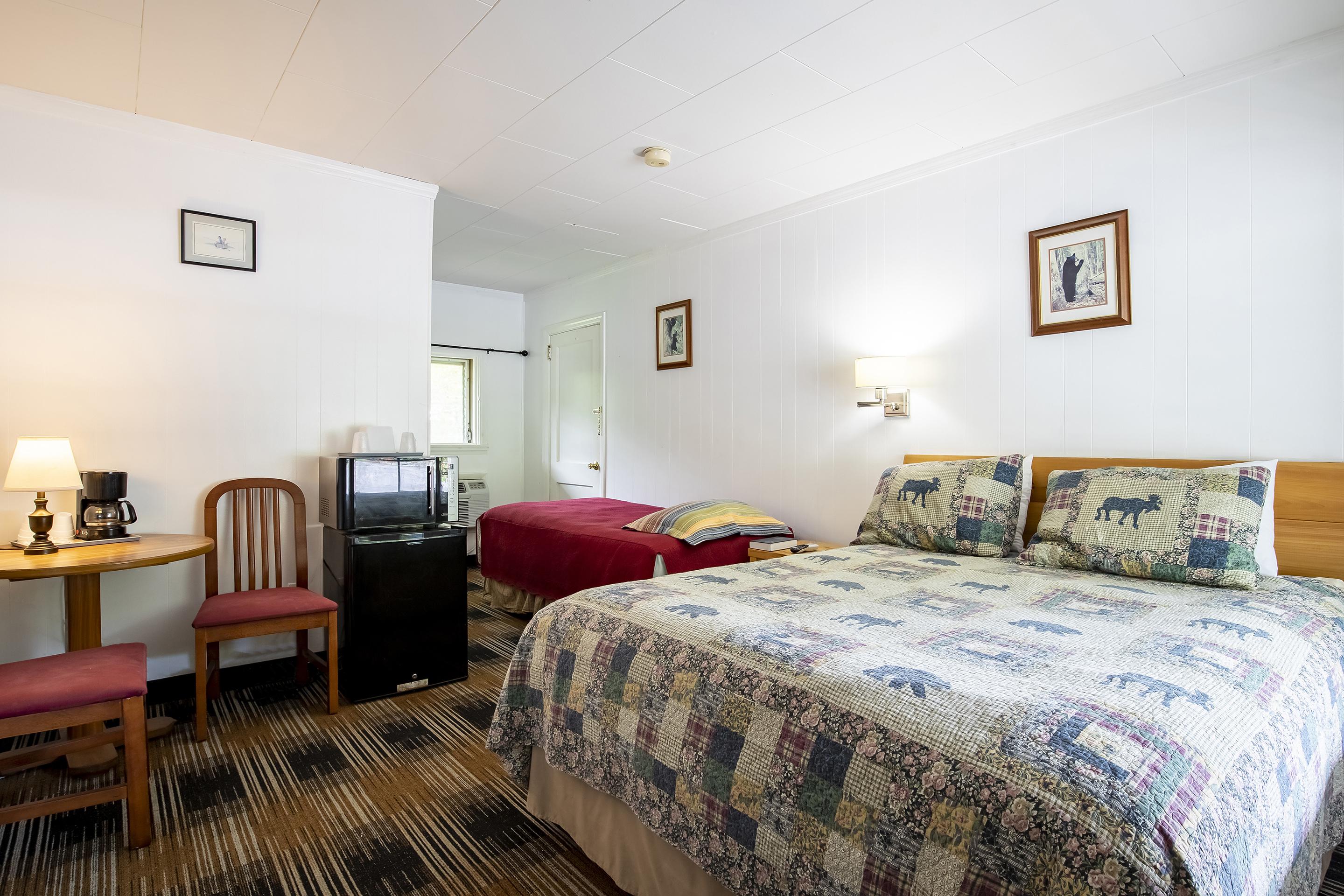 ברייסון סיטי Lloyd'S On The River Country Inn By Oyo מראה חיצוני תמונה