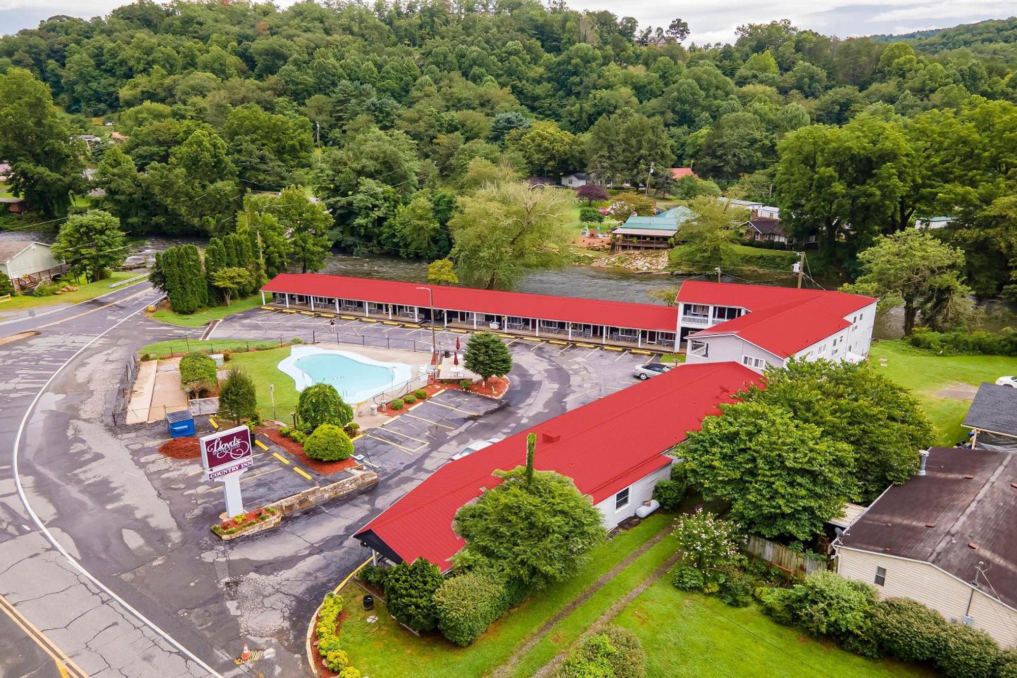 ברייסון סיטי Lloyd'S On The River Country Inn By Oyo מראה חיצוני תמונה