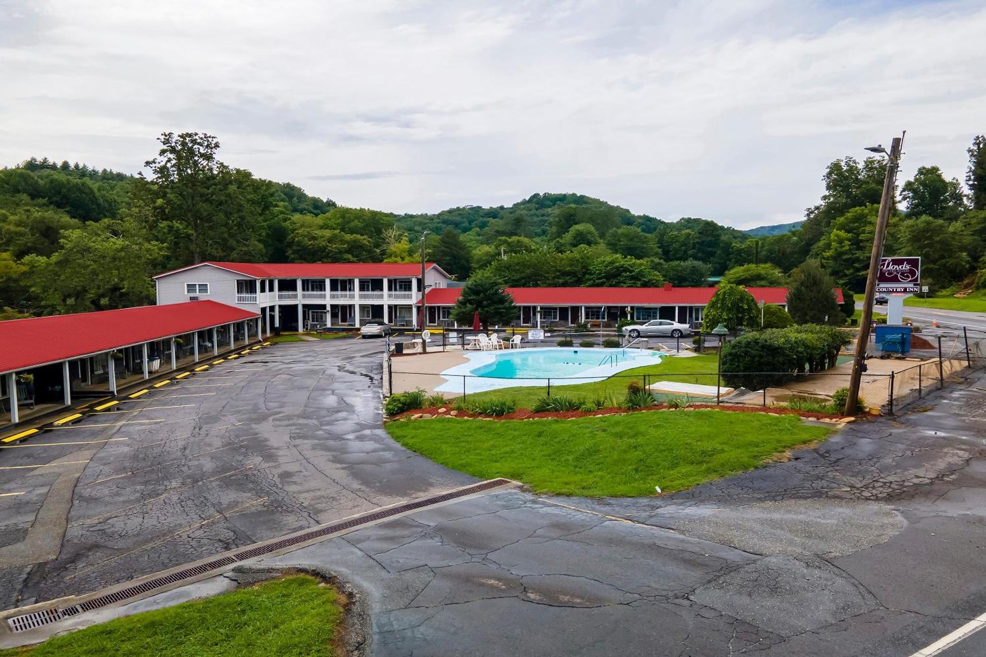 ברייסון סיטי Lloyd'S On The River Country Inn By Oyo מראה חיצוני תמונה